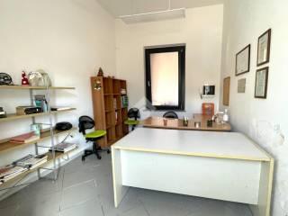 Bilocale via Stefano Molli 14, Centro, Borgomanero — foto 9 di 24