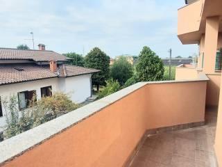 Bilocale buono stato, primo piano, Rovellasca — foto 20 di 45