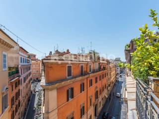 Attico piazza di San Lorenzo in Lucina 1, Montecitorio, Roma — foto 30 di 33