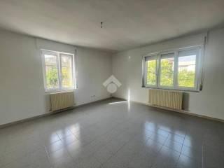 Trilocale via della Meccanica 8, Centro, Potenza