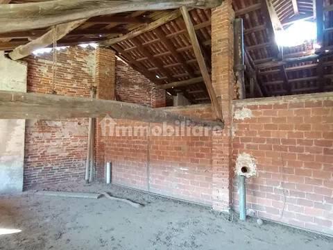 Cascina viale San Euseo, 2, Centro, Serravalle Sesia — foto 22 di 23
