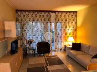 Trilocale APPARTAMENTO viale cavour 46, Desenzano Centro, Desenzano del Garda — foto 4 di 14