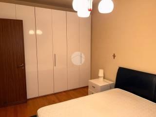 Trilocale APPARTAMENTO viale cavour 46, Desenzano Centro, Desenzano del Garda — foto 13 di 14