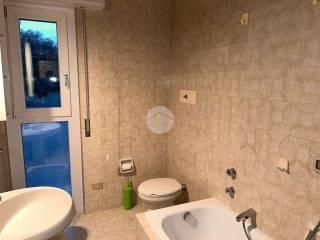 Trilocale APPARTAMENTO viale cavour 46, Desenzano Centro, Desenzano del Garda — foto 10 di 14