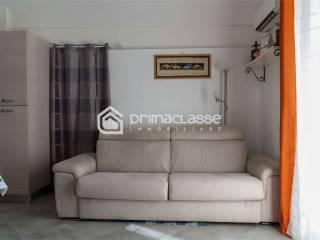 Terratetto unifamiliare 90 m², buono stato, Modica Bassa, Modica