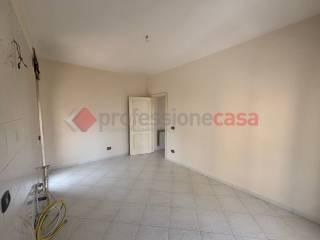Trilocale via Antonio Meucci , 5, San Nicola la Strada — foto 26 di 30