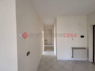 Trilocale via Antonio Meucci , 5, San Nicola la Strada — foto 25 di 30