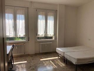 Stanza singola piazza Antonio Vallisneri 2, Reggio Emilia — foto 3 di 7