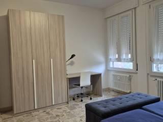 Stanza singola piazza Antonio Vallisneri 2, Reggio Emilia