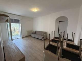 Bilocale ottimo stato, ottavo piano, Lipomo — foto 13 di 15