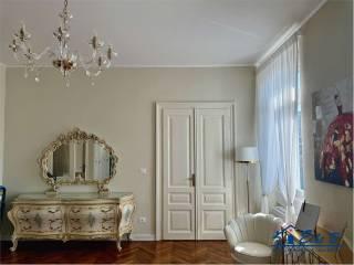Appartamento ottimo stato, secondo piano, Centro, Gorizia