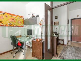 Bilocale piazza Risorgimento 4, Centro, Gallarate