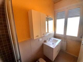 Appartamento buono stato, sesto piano, Cecina Centro, Cecina — foto 16 di 22