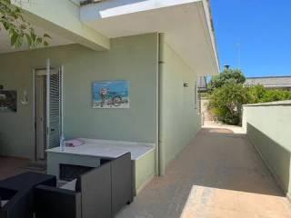 Villa unifamiliare, buono stato, 200 m², San Foca, Melendugno