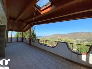 Villa unifamiliare C.da Provenzani, snc, Patti — foto 2 di 9