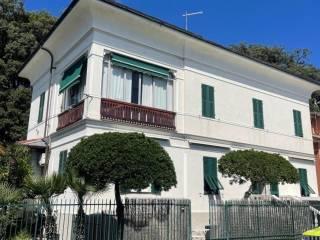 Quadrilocale corso Matteotti 4, Centro, Arenzano — foto 11 di 15