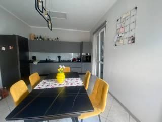Villa unifamiliare via Roma, Genola — foto 8 di 33
