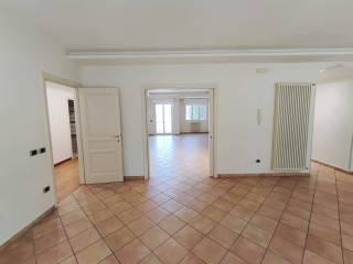 Appartamento via Firenze 35, San Nicola la Strada — foto 7 di 20