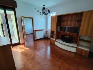 Bilocale via Gorizia, Centro, Biassono — foto 5 di 10