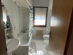 Bilocale buono stato, primo piano, Centro, Gandino