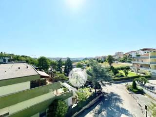 Appartamento via Marco Polo, Centro, Osimo — foto 30 di 32