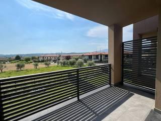 Villa unifamiliare via Case Sparse Serraglie 60, Pieve Vecchia, Villaggio Sanghen, Manerba del Garda — foto 37 di 45