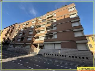 Trilocale via Francesco Nullo 3, Centro, Bergamo