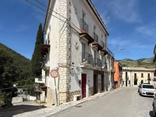 Trilocale via Regina Margherita 61, Centro, Bussi sul Tirino — foto 10 di 14