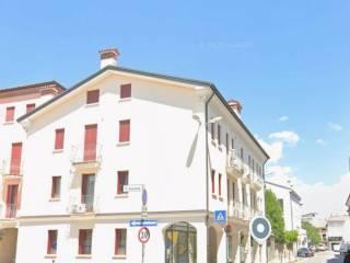 Monolocale via Castelletto, Centro, Thiene — foto 9 di 21