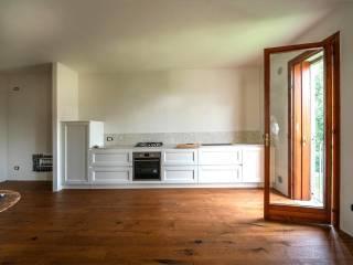 Monolocale via Castelletto, Centro, Thiene — foto 2 di 21