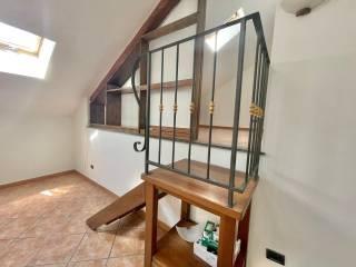 Mansarda via Santa Giulia 11, Nizza Monferrato — foto 7 di 9