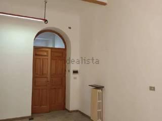 Appartamento buono stato, primo piano, Ascoli Piceno — foto 2 di 13