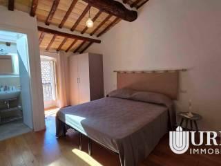 Bilocale via Anfiteatro Romano, Centro Storico, Assisi — foto 7 di 14