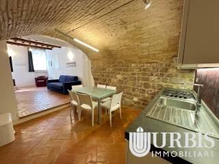 Bilocale via Anfiteatro Romano, Centro Storico, Assisi — foto 11 di 14