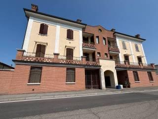 Quadrilocale via Camillo Benso di Cavour, Martignana di Po — foto 12 di 18
