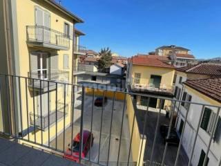 Bilocale via dei Partigiani 18, Canelli