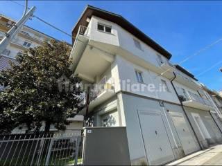 Bilocale via dei Partigiani 18, Canelli — foto 10 di 20