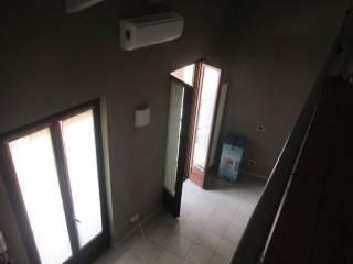 Bilocale ottimo stato, primo piano, Torre San Giorgio — foto 12 di 13