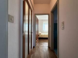 Attico via Raimondo d'Aronco 2, Volpe - Villalta, Udine — foto 2 di 21
