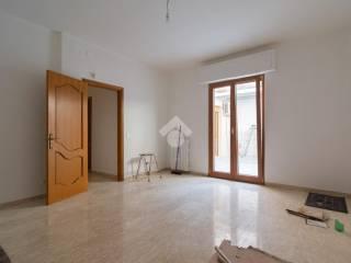 Quadrilocale via Leon Battista Alberti 34, Conversano — foto 2 di 26