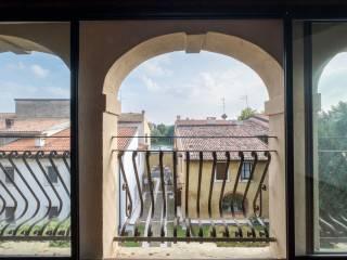 Open space, ottimo stato, secondo piano, Centro, Pescantina — foto 5 di 8