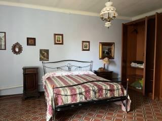 Terratetto unifamiliare via Vittorio Emanuele II 38, Castelnuovo Belbo — foto 8 di 12