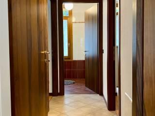 Appartamento via Pasubio 154, Centro, Schio — foto 2 di 15