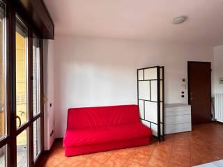 Monolocale via Guido Rossa 19, Desio — foto 4 di 17