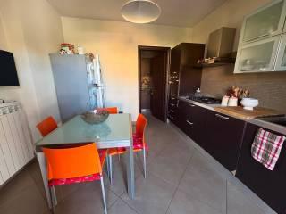 Villa bifamiliare via Alessandro il Molosso, Tivolille Pasquali Merenzata, Mendicino — foto 3 di 46