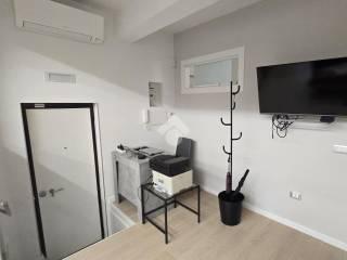 Monolocale via Fiera Vecchia 40, Centro, Salerno — foto 19 di 26