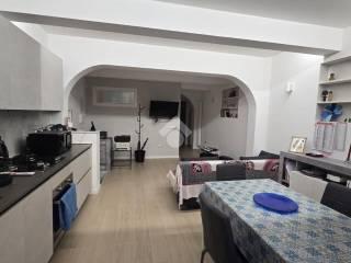 Monolocale via Fiera Vecchia 40, Centro, Salerno — foto 22 di 26