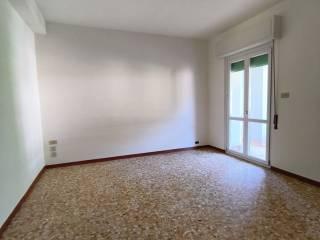 Quadrilocale via Francesco Petrarca 40, Centro, Sarezzo — foto 2 di 25
