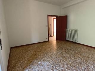 Quadrilocale via Francesco Petrarca 40, Centro, Sarezzo — foto 6 di 25