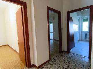Quadrilocale via Francesco Petrarca 40, Centro, Sarezzo — foto 9 di 25
